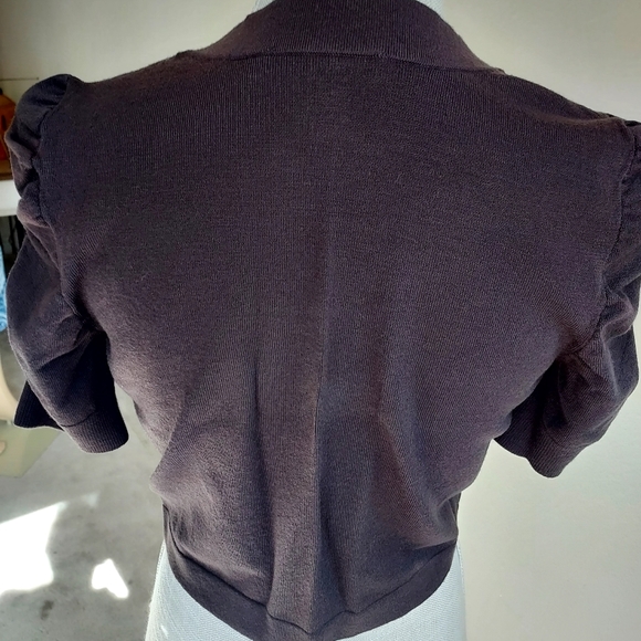(INC) INTERNATIONAL CONCEPT, BROWN SHURG SNAP CLOSURE SWEATER - Picture 2 of 8